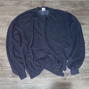 Vintage navy blue Russell athletic 90s sweatshirt